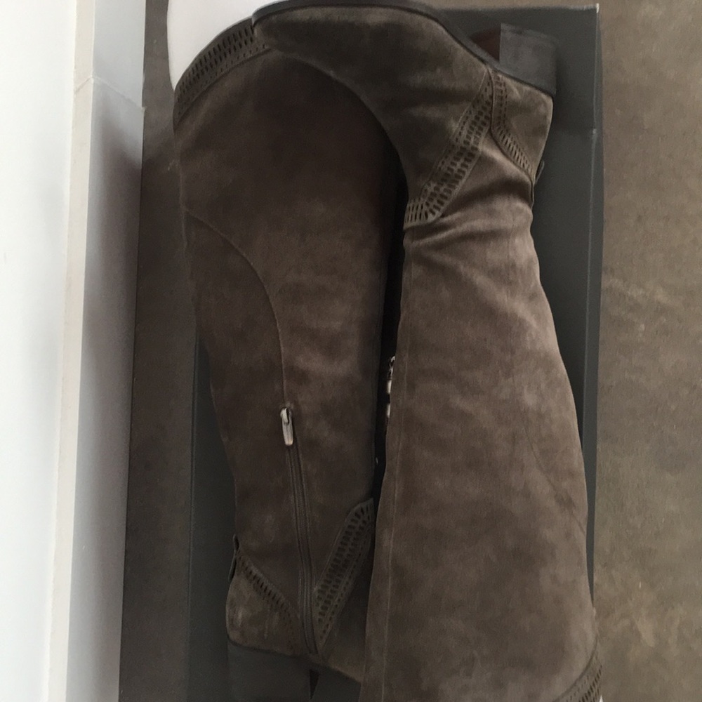 NWT Vince Camuto “Karinda”OTK Boots- wide calf 9.5